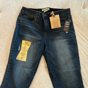 NWT Democracy Ab-Tech Skinny Jeans